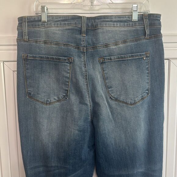 Tricot Distressed Blue Skinny Jeans Plus Size 2XL - Picture 3 of 6